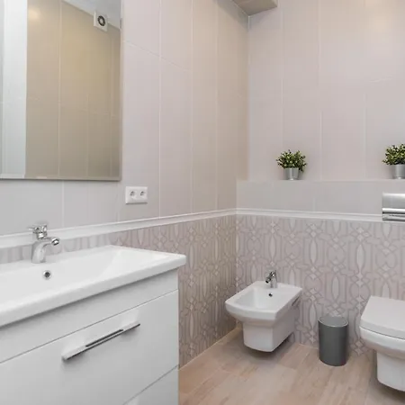 Luxury Grand New Ultra Daire *