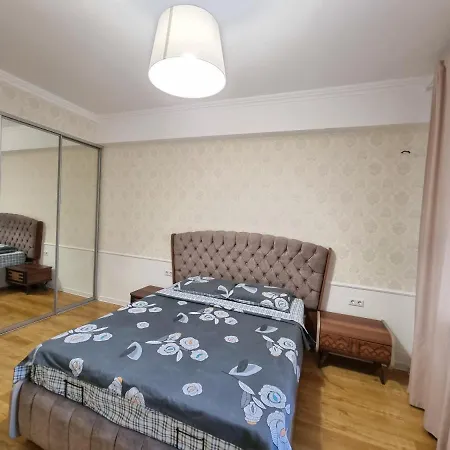 Luxury Grand New Ultra * Kişinev