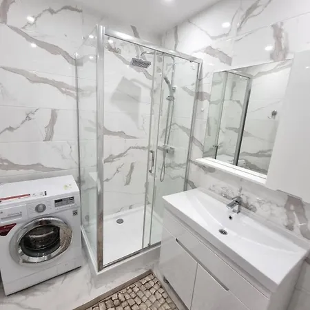 Luxury Grand New Ultra